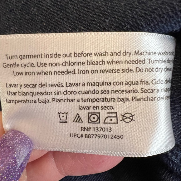 Wildfox Good Vibes pullover sweatshirt women’s Size M navy multi colored - Picture 9 of 9